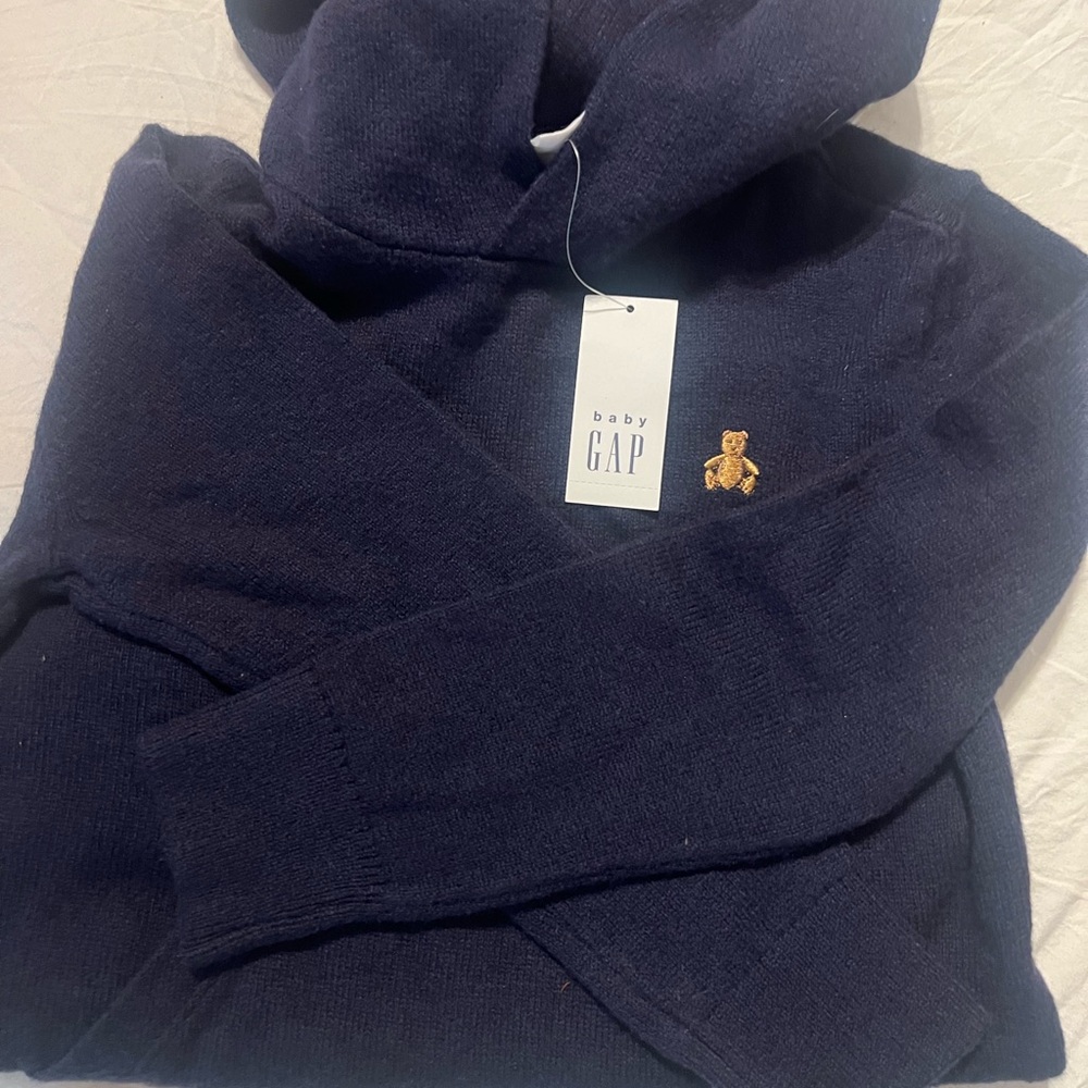 Brand new cashmere navy blue gap kids hoodie size 4yrs